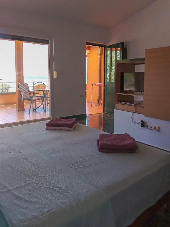 Apartmani Frka Sali Exterior foto